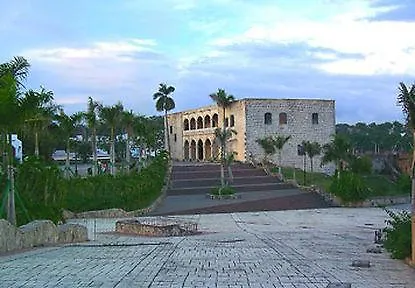***  Courtyard By Marriott Santo Domingo Hotel Dominican Republic